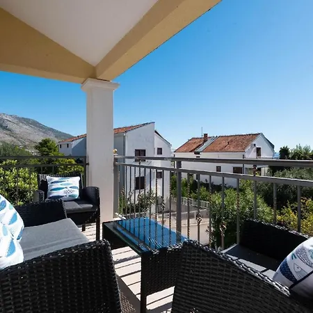 Apartment Ferienwohnung Fuer 5 Personen 1 Kind Ca 75 Qm In Stankovic Bei Orebic, Dalmatien Sueddalmatien Orebić